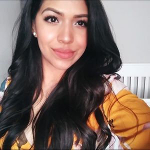 Meet your Posher, Mariela